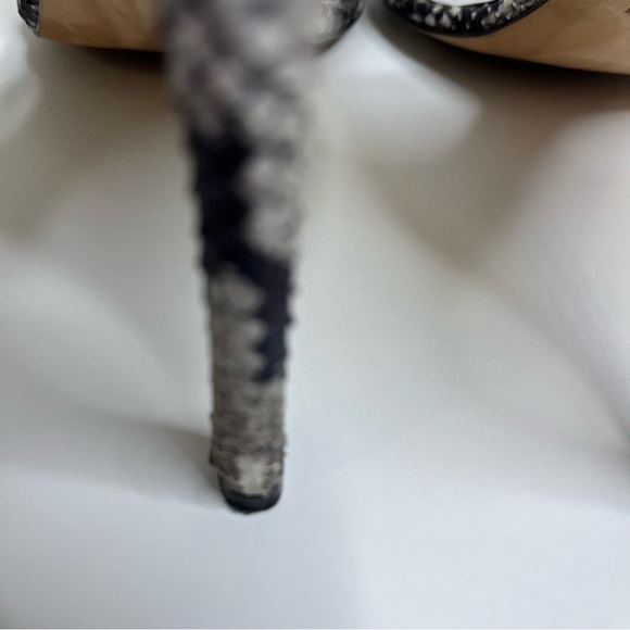 Stuart Weitzman Myslide Snakeskin and Silver Strap Stiletto Pump Mules Size 10.5 - Picture 14 of 15